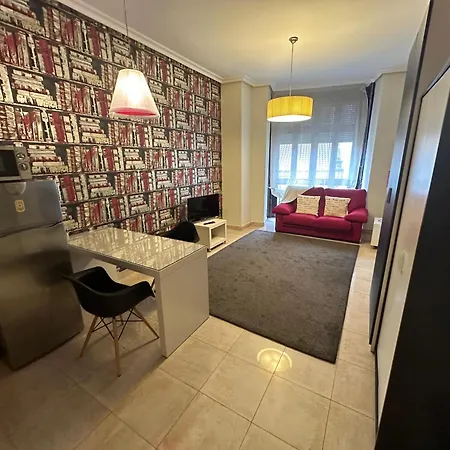 Luna 1b Апартаменти Ов'єдо