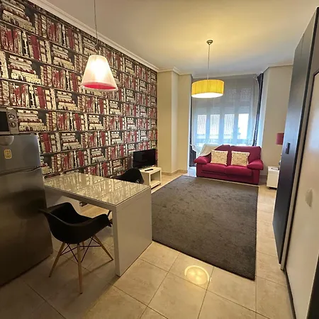 Luna 1b Apartament